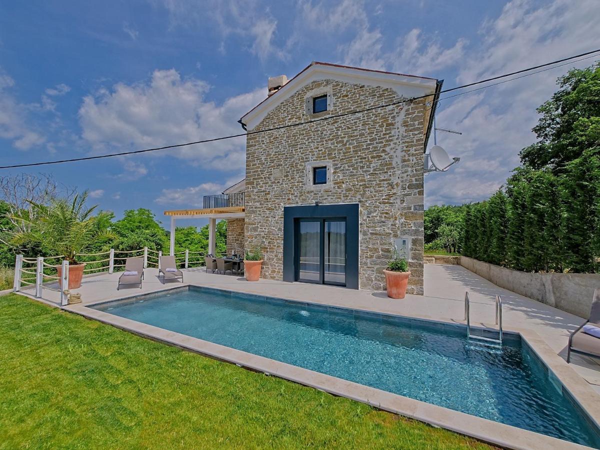 Villa Carica Krasica  Exterior foto