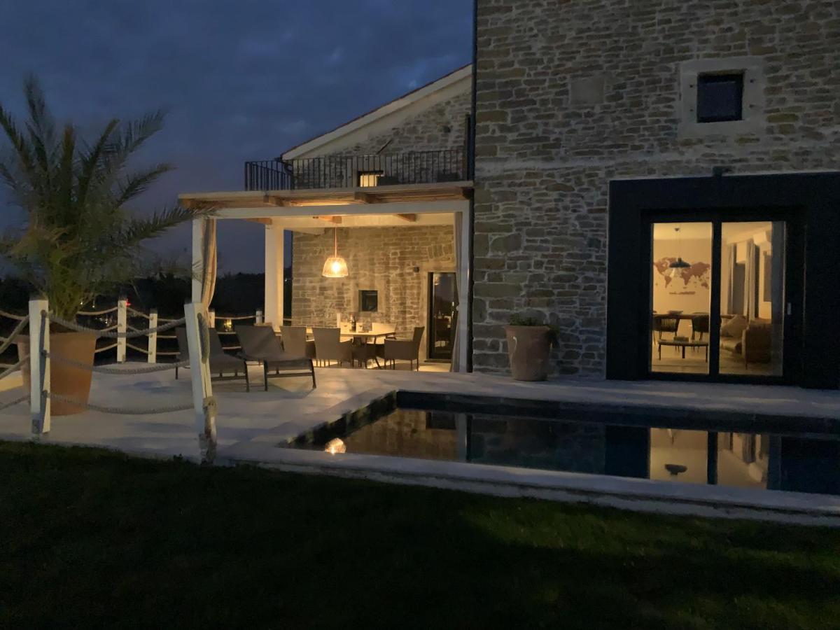 Villa Carica Krasica  Exterior foto